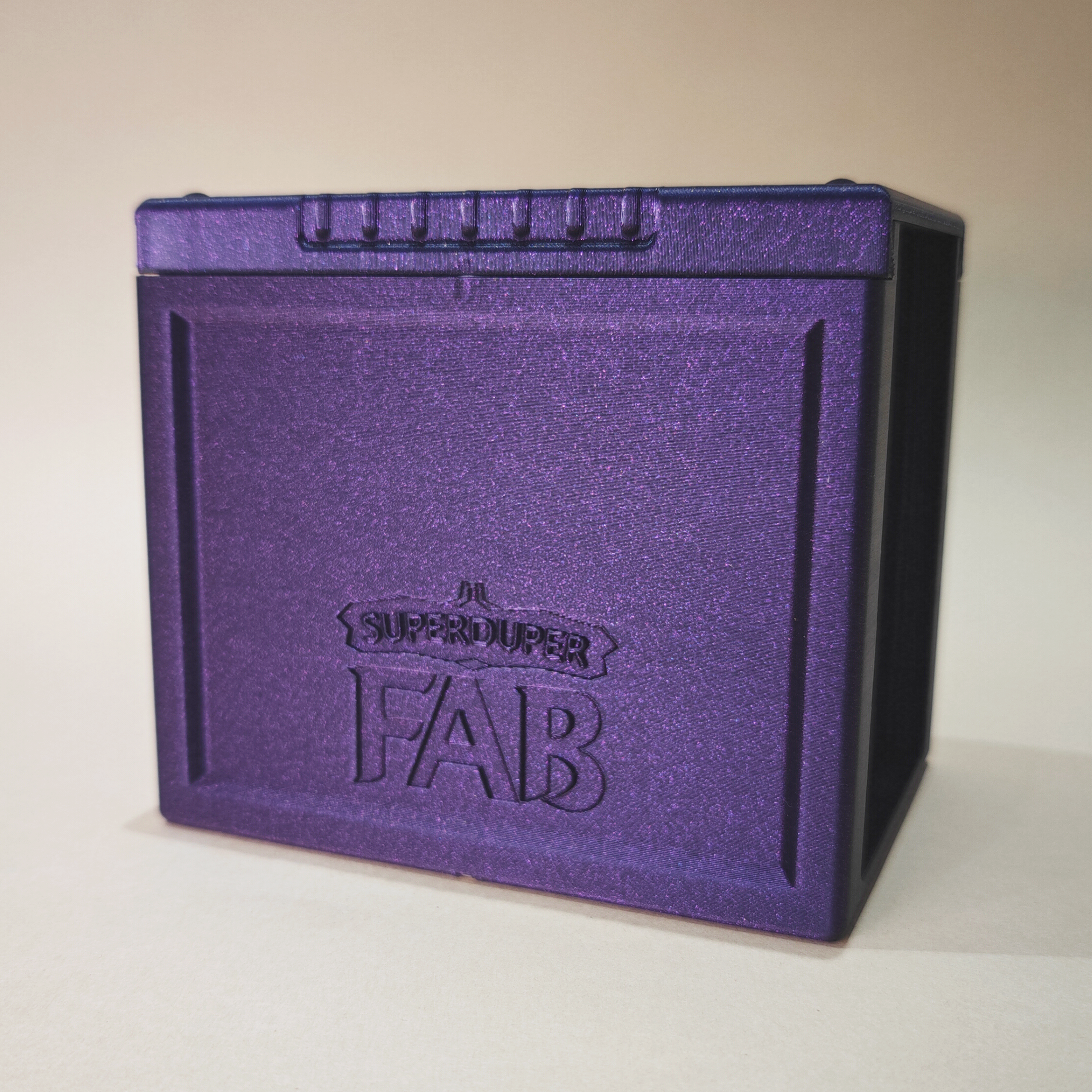 The SuperDuper FaB Deckbox